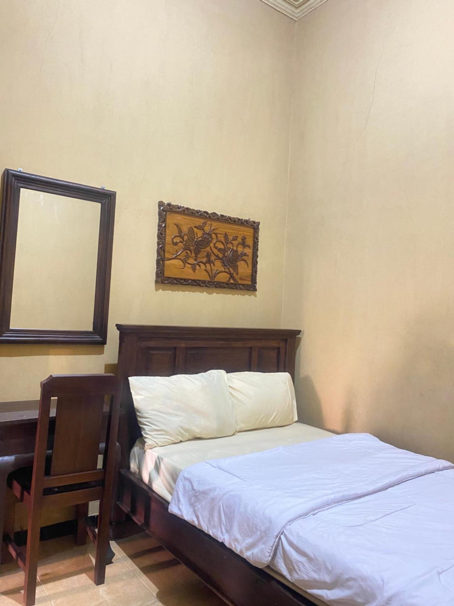 Good Feeling Banyuwangi Hostel Banyuwangi  Exterior foto